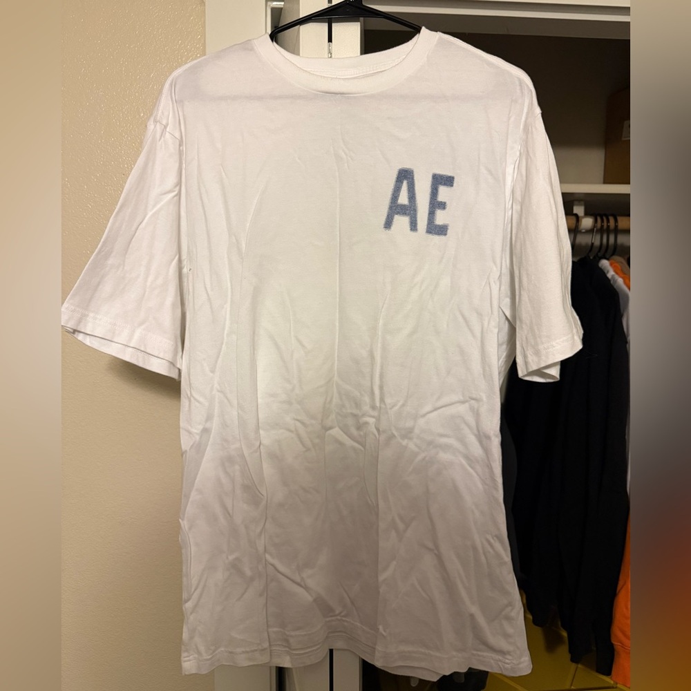 Men’s American Eagle brand graphic T shirt, size: LT
